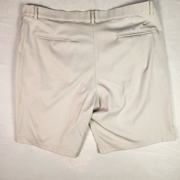 Nike Golf Tour Performance Dri-Fit Chino Shorts Mens 40 Khaki Casual - Picture 9 of 9